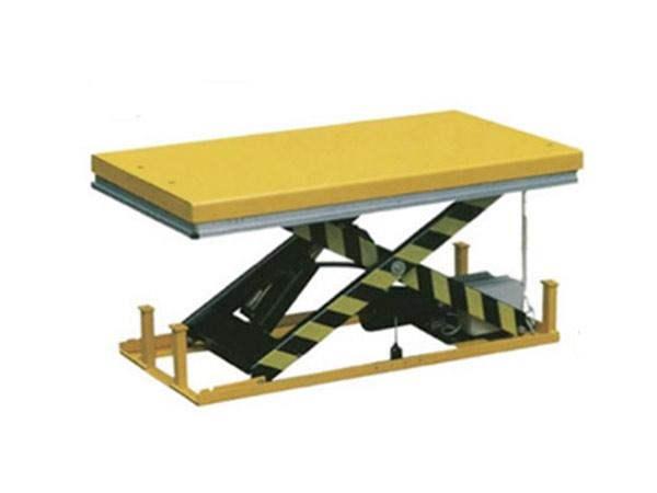 CARRELLI ELEVATORI E PIATTAFORME